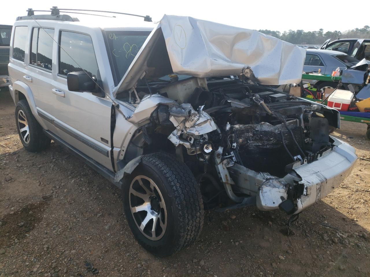 JEEP COMMANDER 2007 with VIN 1J8HG48P27C662459 - Photo from auction