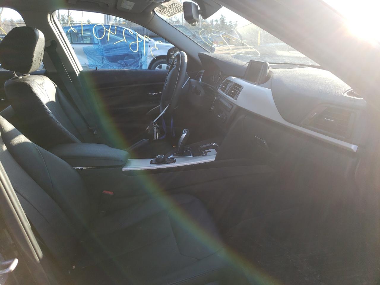 Photo 5 from auction – 2014 BMW 320 I XDRI with VIN WBA3C3G58ENS70642