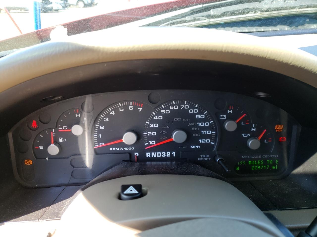 Photo 8 from auction – 2005 FORD EXPLORER L with VIN 1FMZU75E65ZA45645