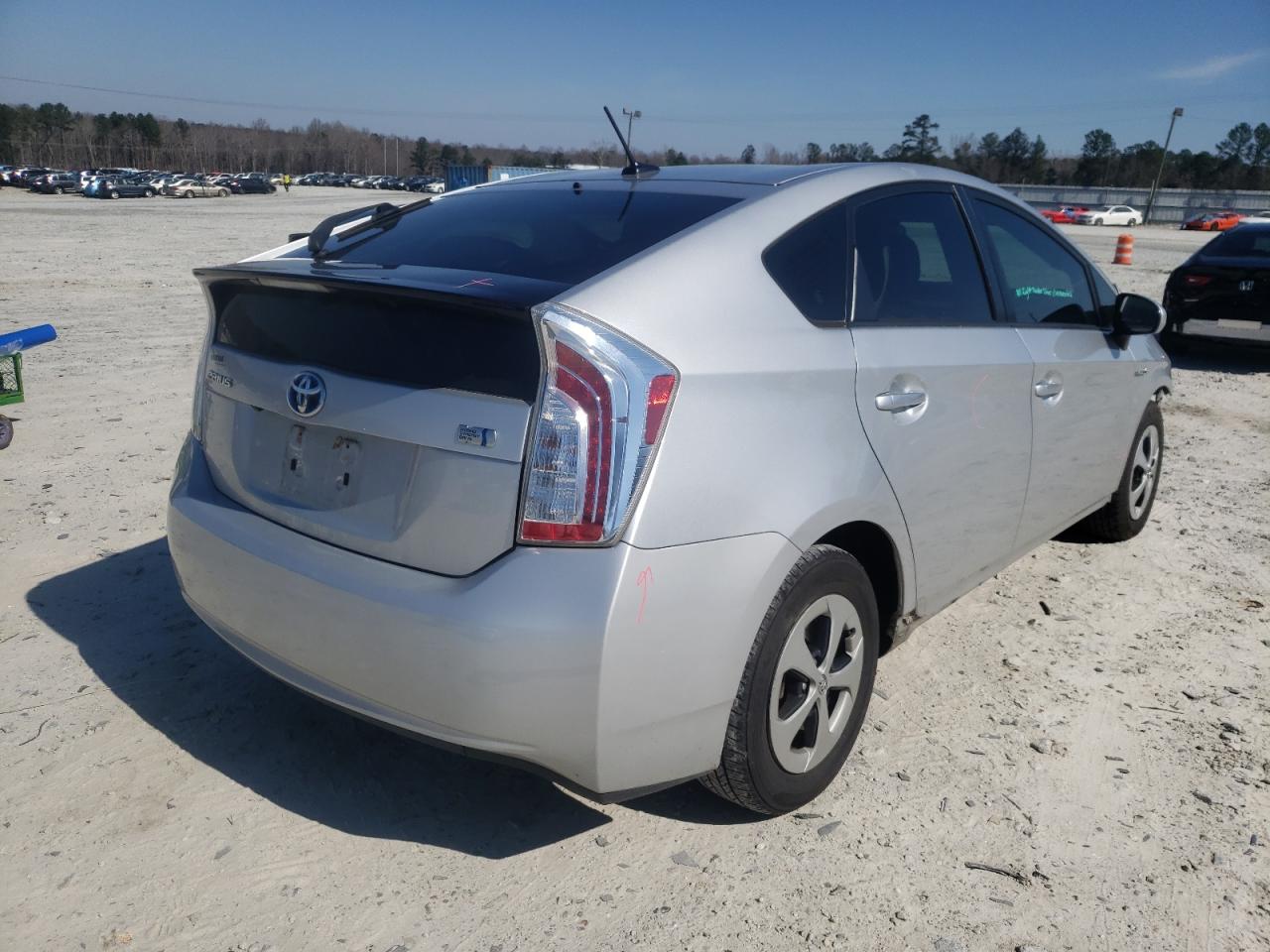 Photo 4 from auction – 2014 TOYOTA PRIUS with VIN JTDKN3DU9E0369648