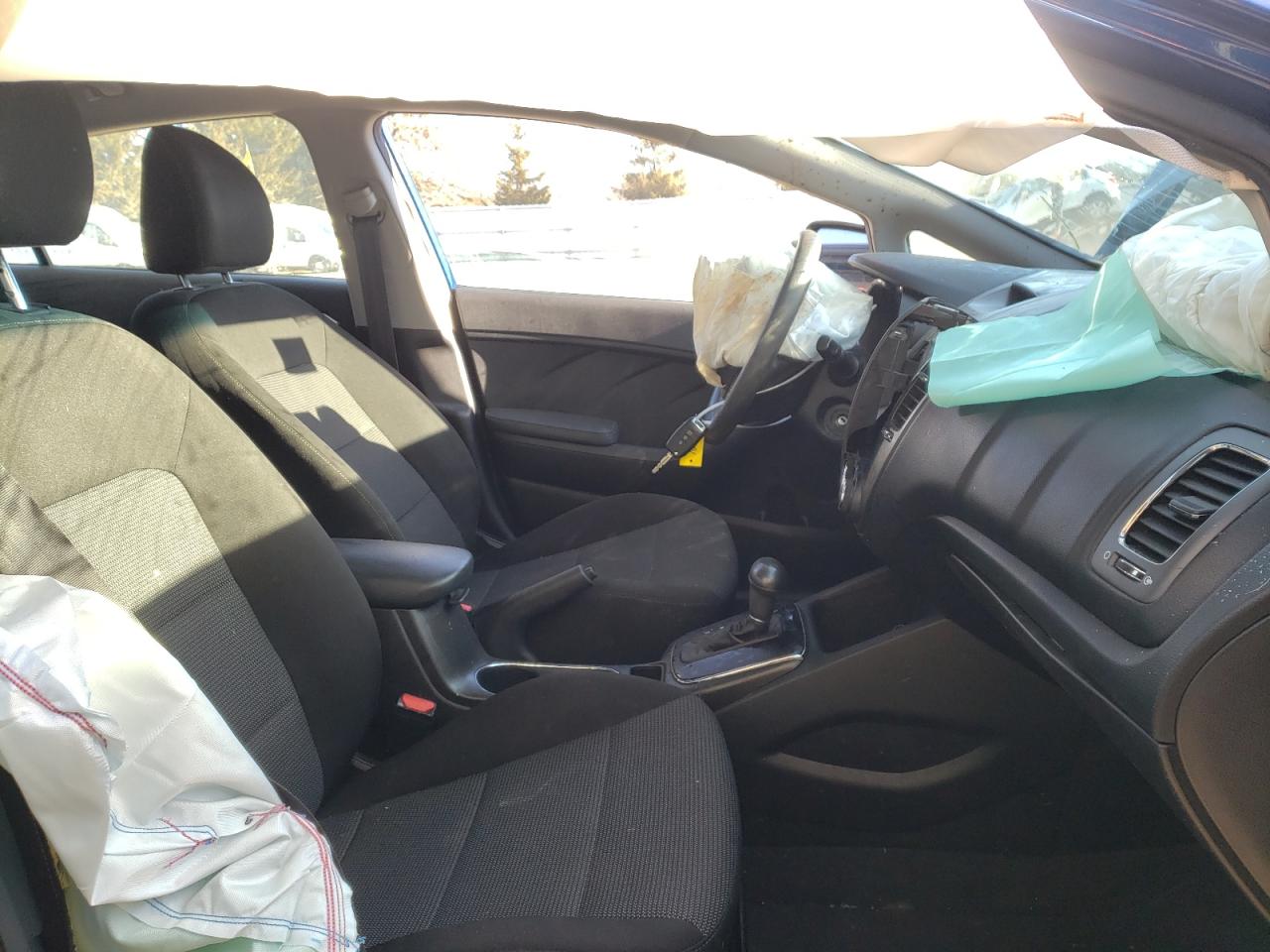 Photo 5 from auction – 2018 KIA FORTE LX with VIN 3KPFK4A72JE258729