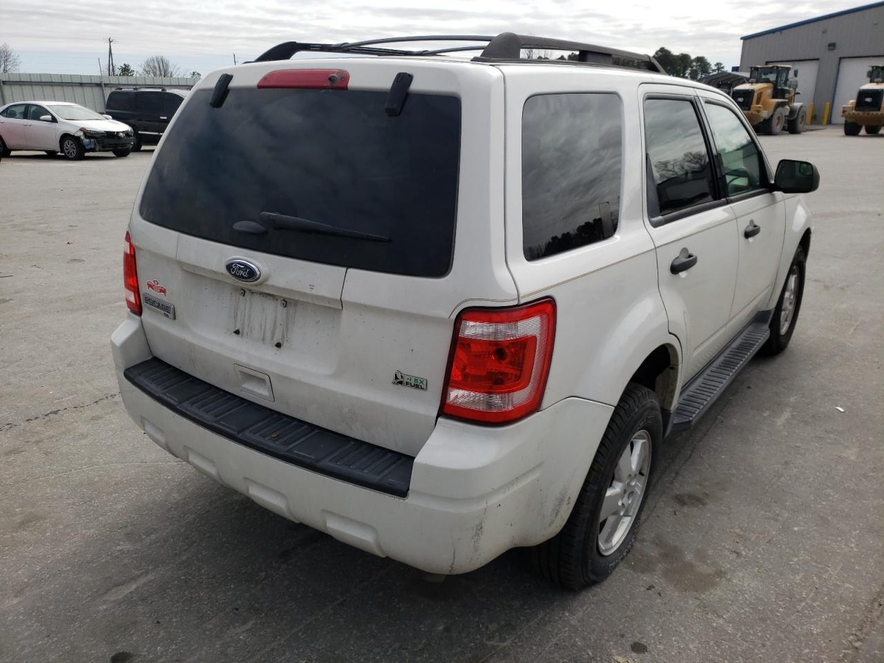 Photo 4 from auction – 2012 FORD ESCAPE XLT with VIN 1FMCU0DGXCKA18471