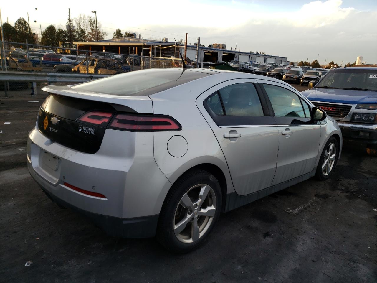 Photo 4 from auction – 2011 CHEVROLET VOLT with VIN 1G1RD6E45BU103526