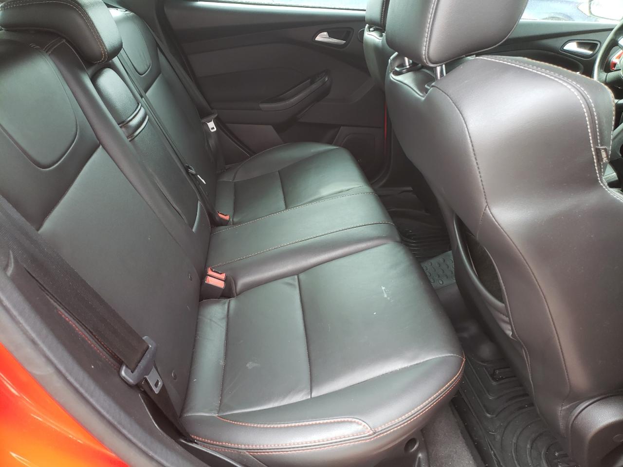Photo 6 from auction – 2014 FORD FOCUS ST with VIN 1FADP3L9XEL299064