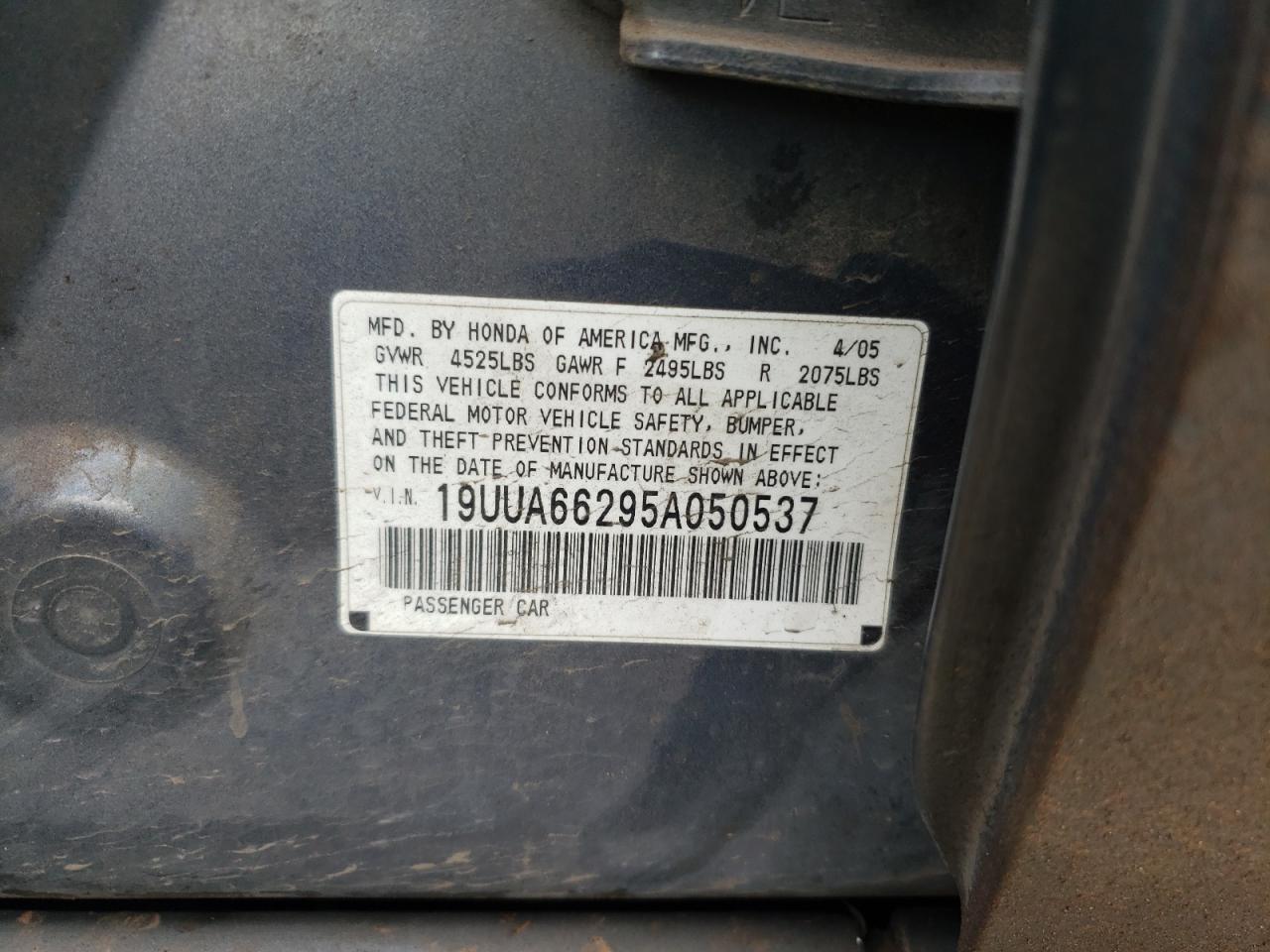Photo 10 from auction – 2005 ACURA TL with VIN 19UUA66295A050537