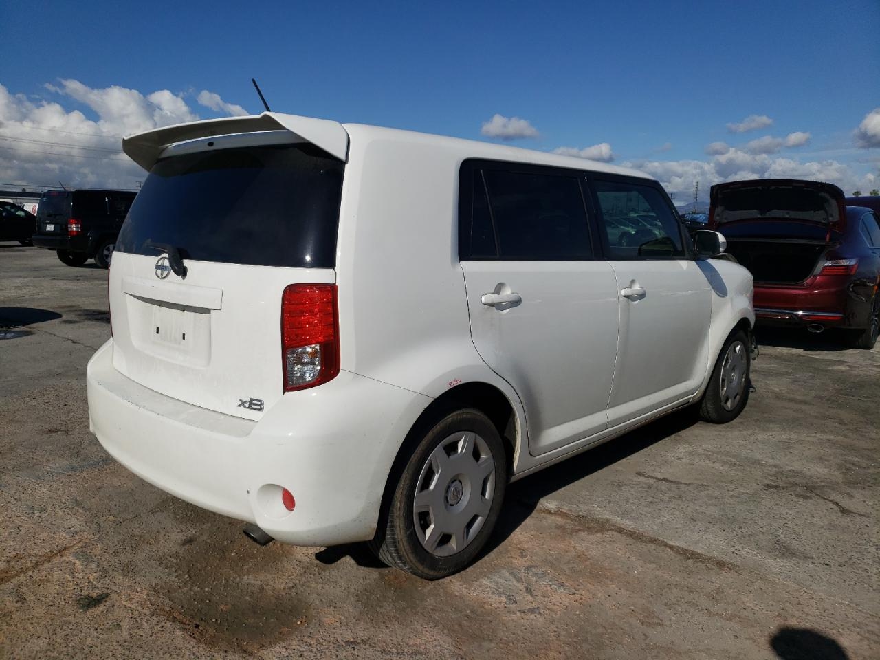 Photo 4 from auction – 2012 TOYOTA SCION XB with VIN JTLZE4FE2CJ000717