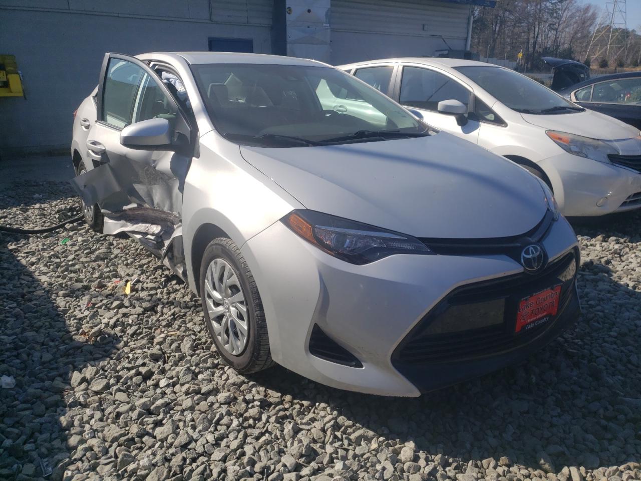 TOYOTA COROLLA L 2017 مع رقم تعريف المركبة 2T1BURHE2HC858699 - صورة من المزاد