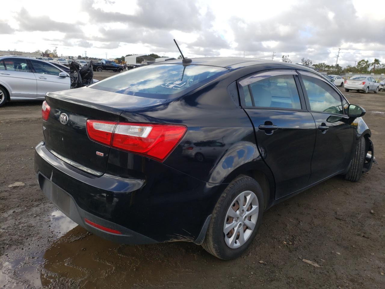 Photo 4 from auction – 2013 KIA RIO LX with VIN KNADM4A34D6284206