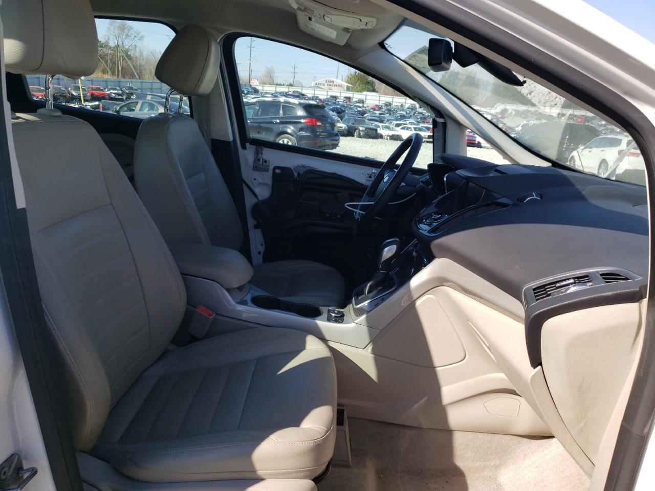 Photo 5 from auction – 2013 FORD C-MAX SEL with VIN 1FADP5BU6DL511359