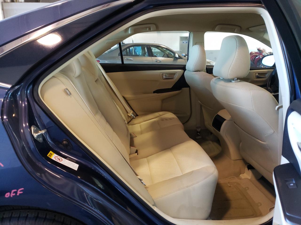 Photo 6 from auction – 2015 TOYOTA CAMRY LE with VIN 4T1BF1FK5FU946940