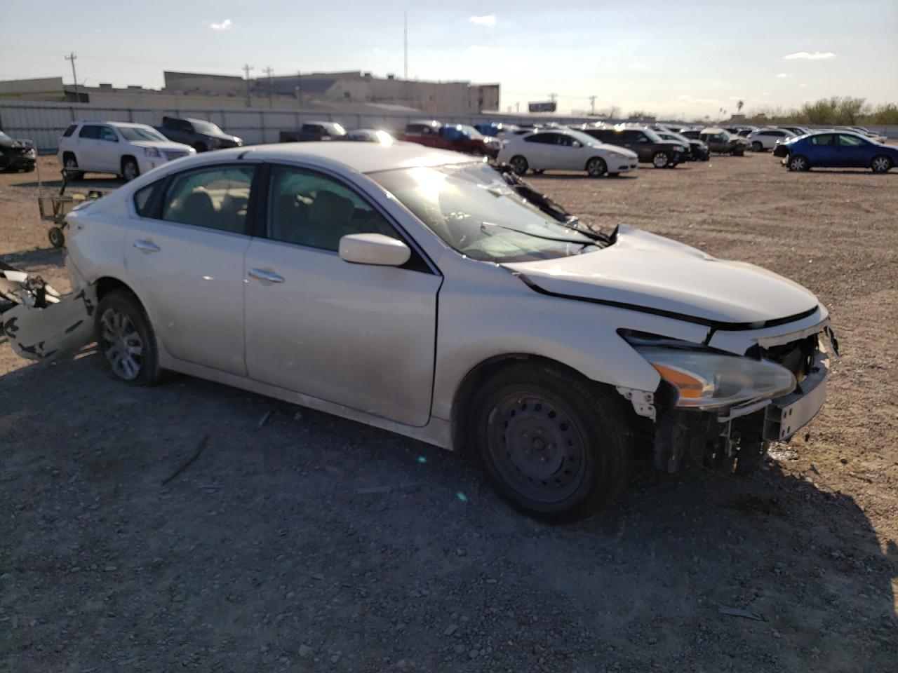 NISSAN ALTIMA 2.5 2015 with VIN 1N4AL3AP0FC418029 - Photo from auction