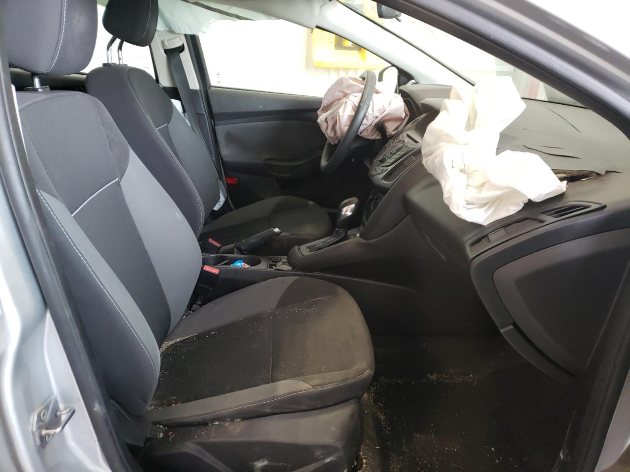 Photo 5 from auction – 2013 FORD FOCUS S with VIN 1FADP3E25DL182023