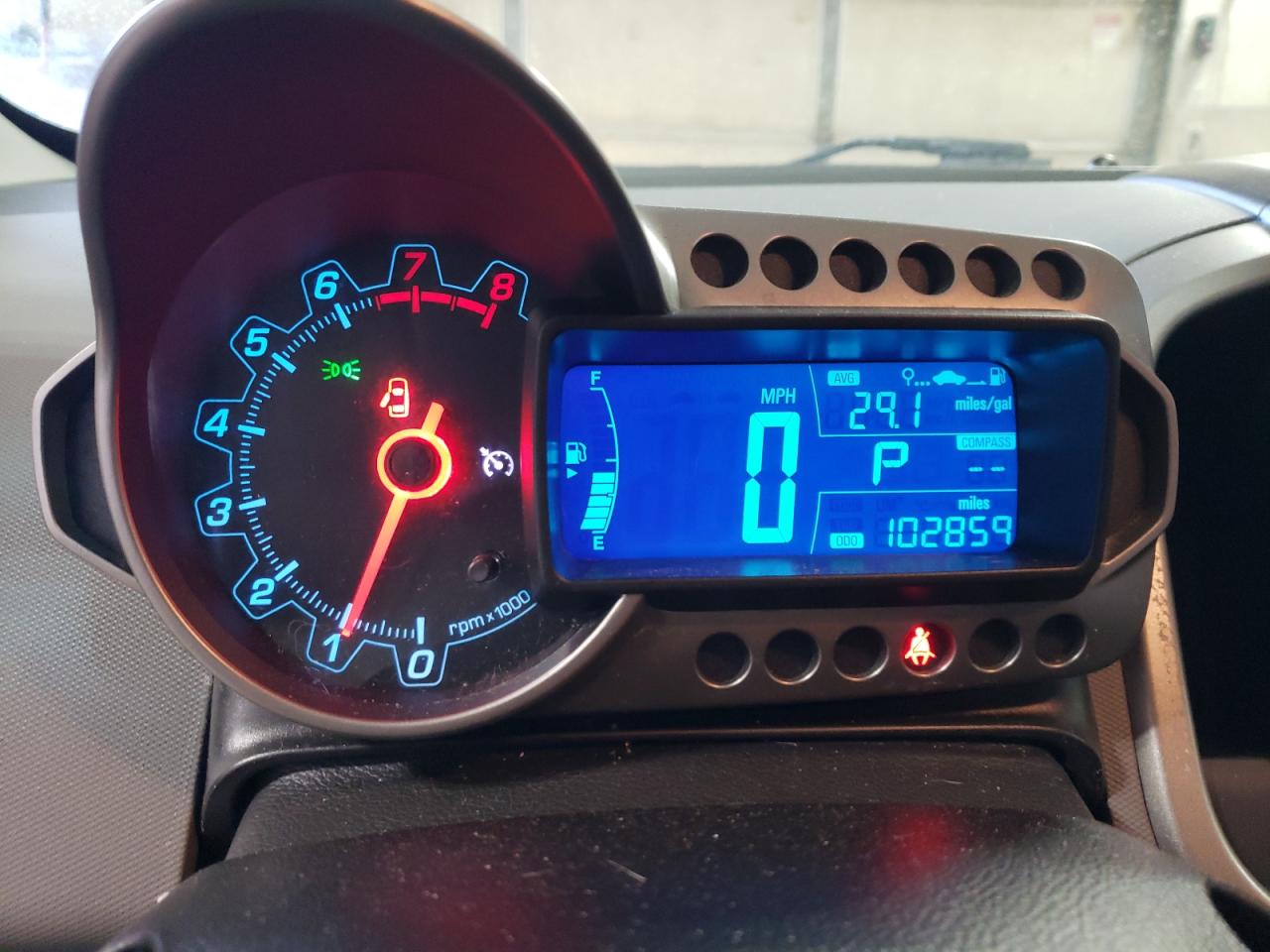 Photo 8 from auction – 2015 CHEVROLET SONIC LT with VIN 1G1JC6SB2F4142759
