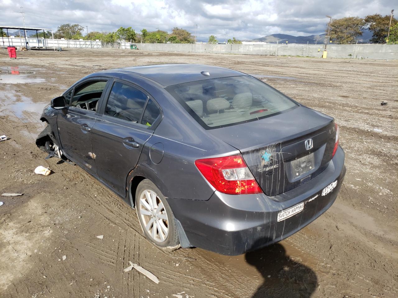Photo 3 from auction – 2012 HONDA CIVIC EX with VIN 2HGFB2F83CH569164
