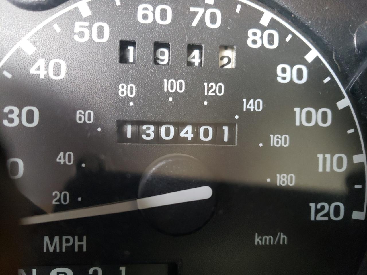 Photo 8 from auction – 2000 FORD RANGER with VIN 1FTYR11V8YPB35173