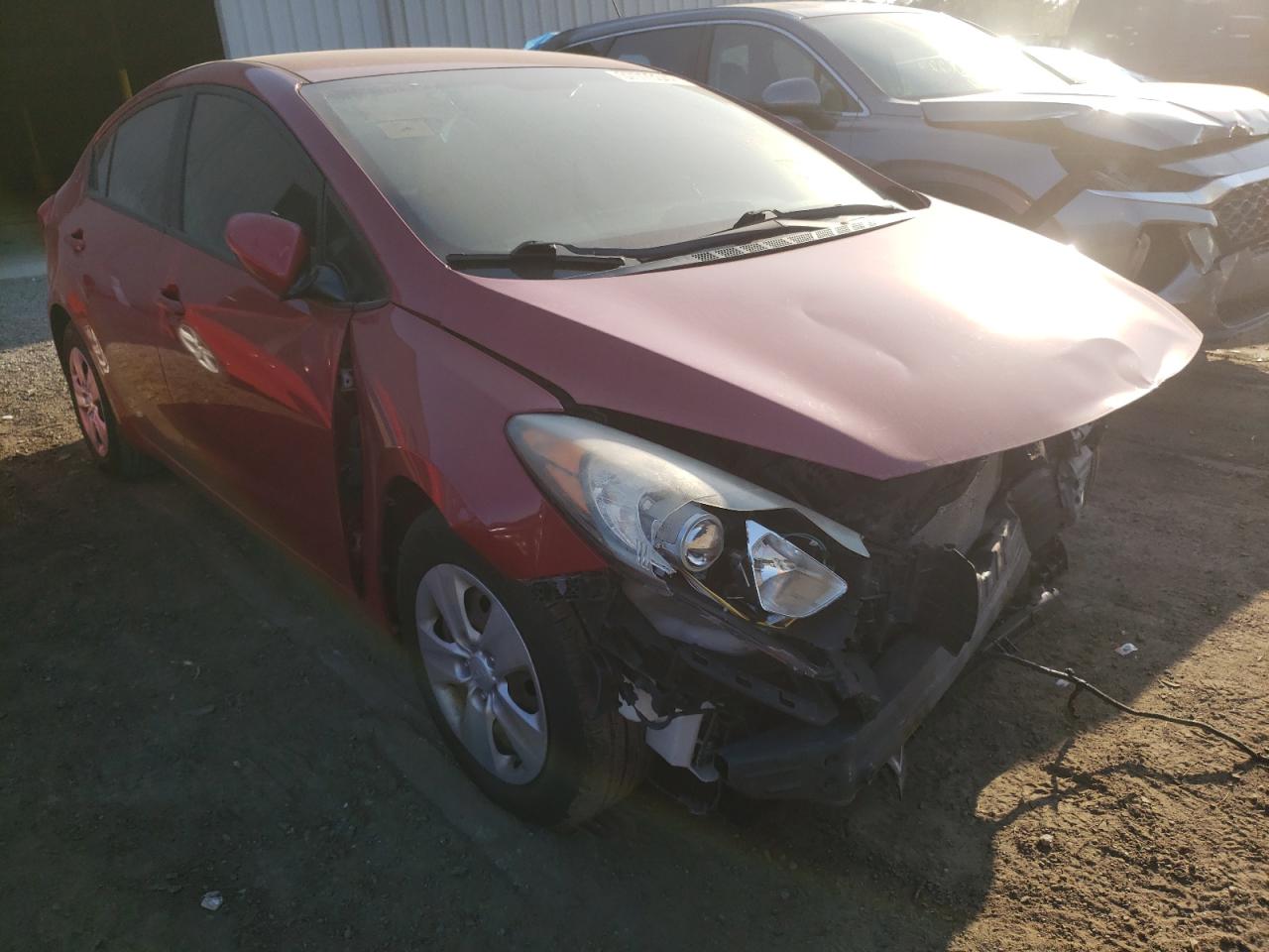 Photo 1 from auction – 2015 KIA FORTE LX with VIN KNAFX4A66F5260170