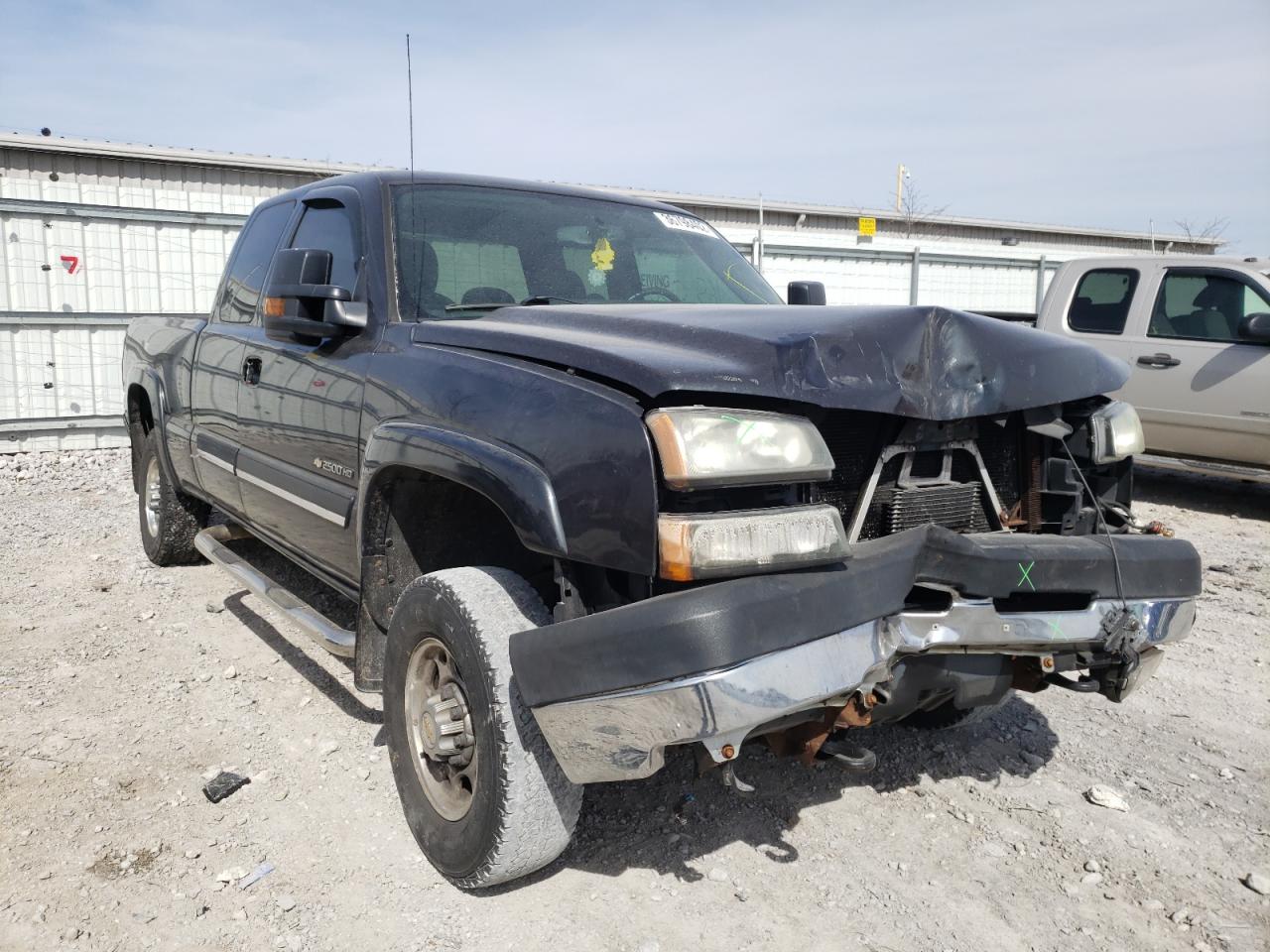 CHEVROLET silverado 2005 with VIN 1GCHK29U05E168312 - Photo from auction