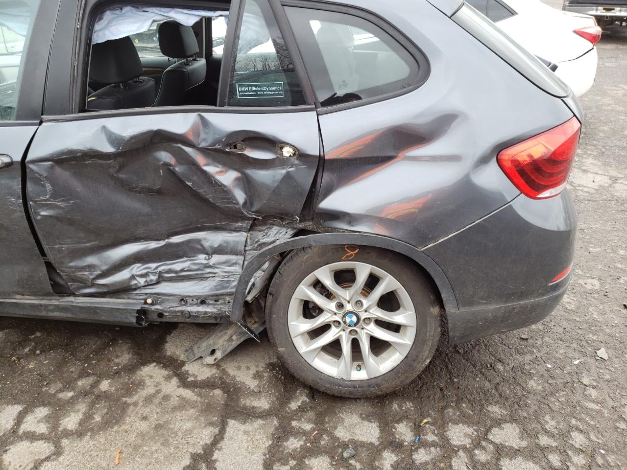 Photo 9 from auction – 2015 BMW X1 XDRIVE2 with VIN WBAVL1C51FVY36757