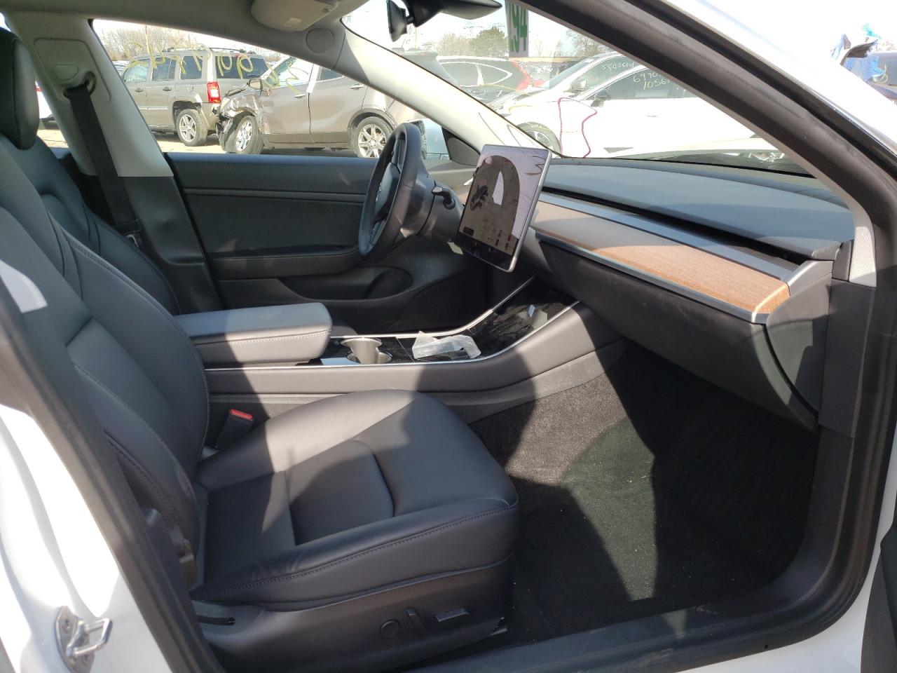 Photo 5 from auction – 2020 TESLA MODEL 3 with VIN 5YJ3E1EA6LF661625