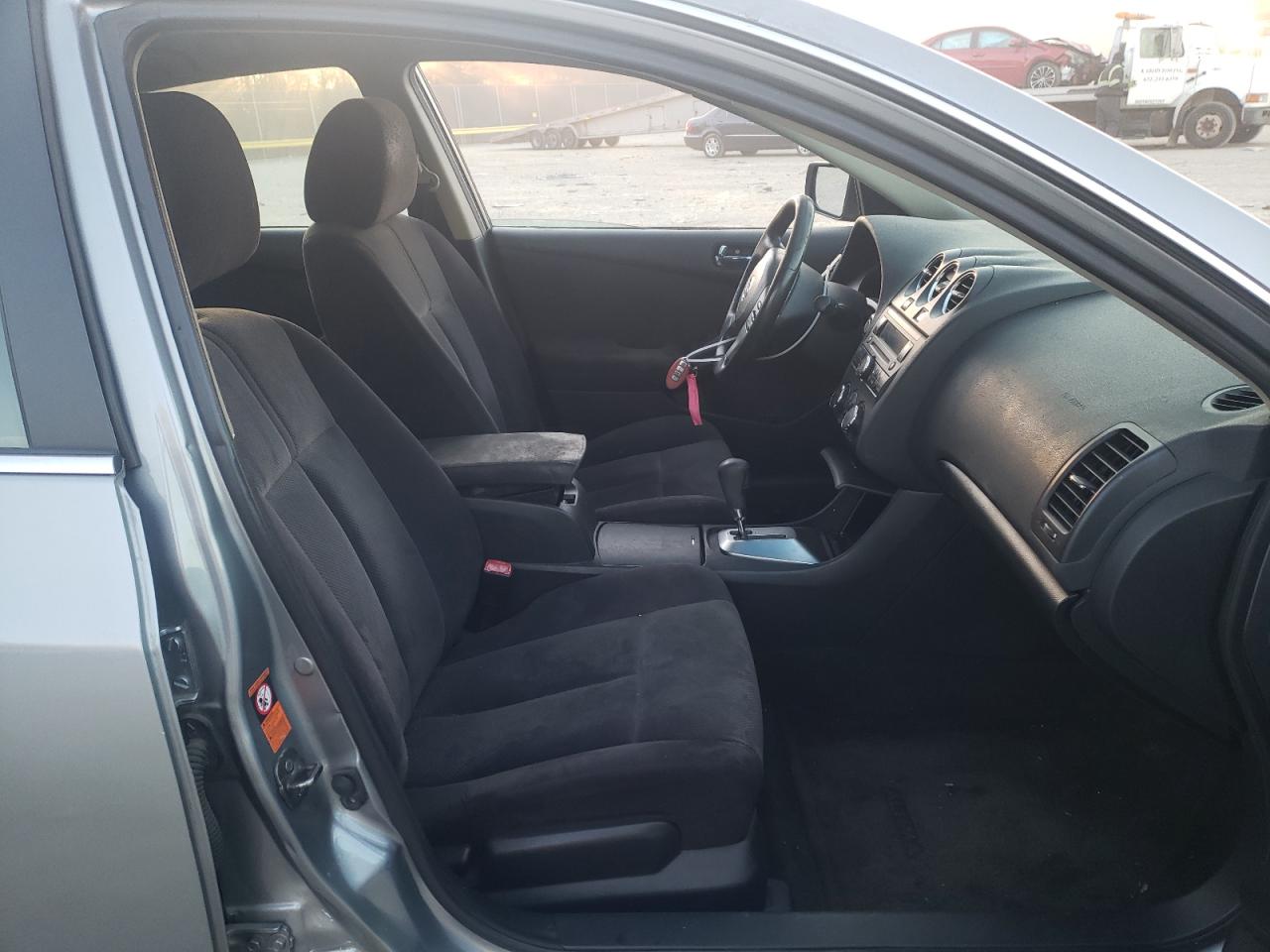 Photo 5 from auction – 2008 NISSAN ALTIMA 2.5 with VIN 1N4AL21E28C166828