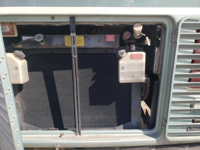 Photo 7 from auction – 1999 AIRS MOTORHOME with VIN 4UZ6XJCA7XCF27959