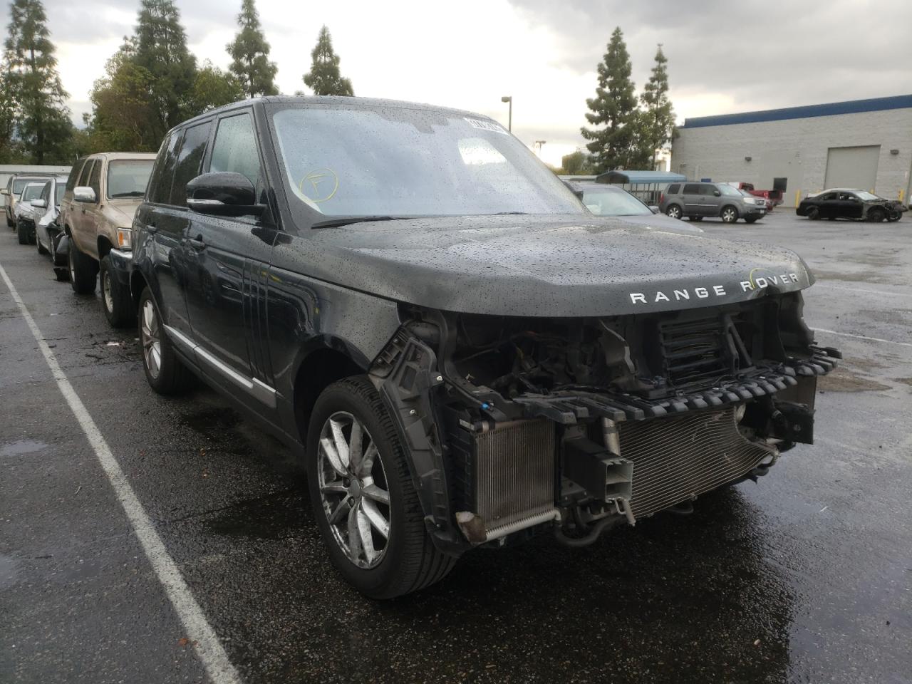 LAND ROVER RANGE ROVE 2016 with VIN SALGR2PF9GA318870 - Photo from auction