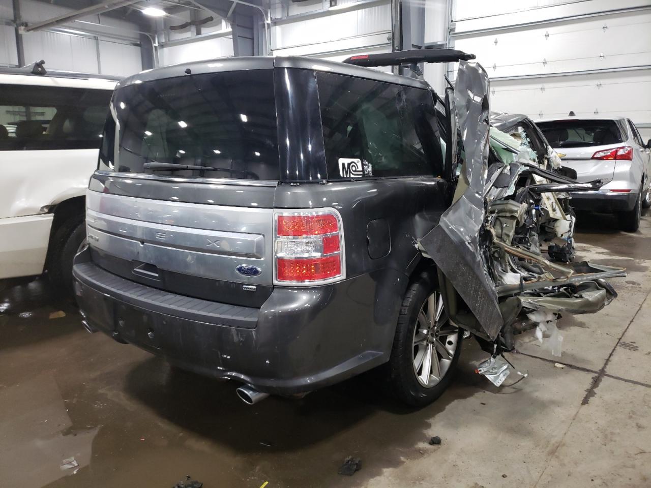 Photo 4 from auction – 2019 FORD FLEX LIMIT with VIN 2FMHK6D82KBA05617
