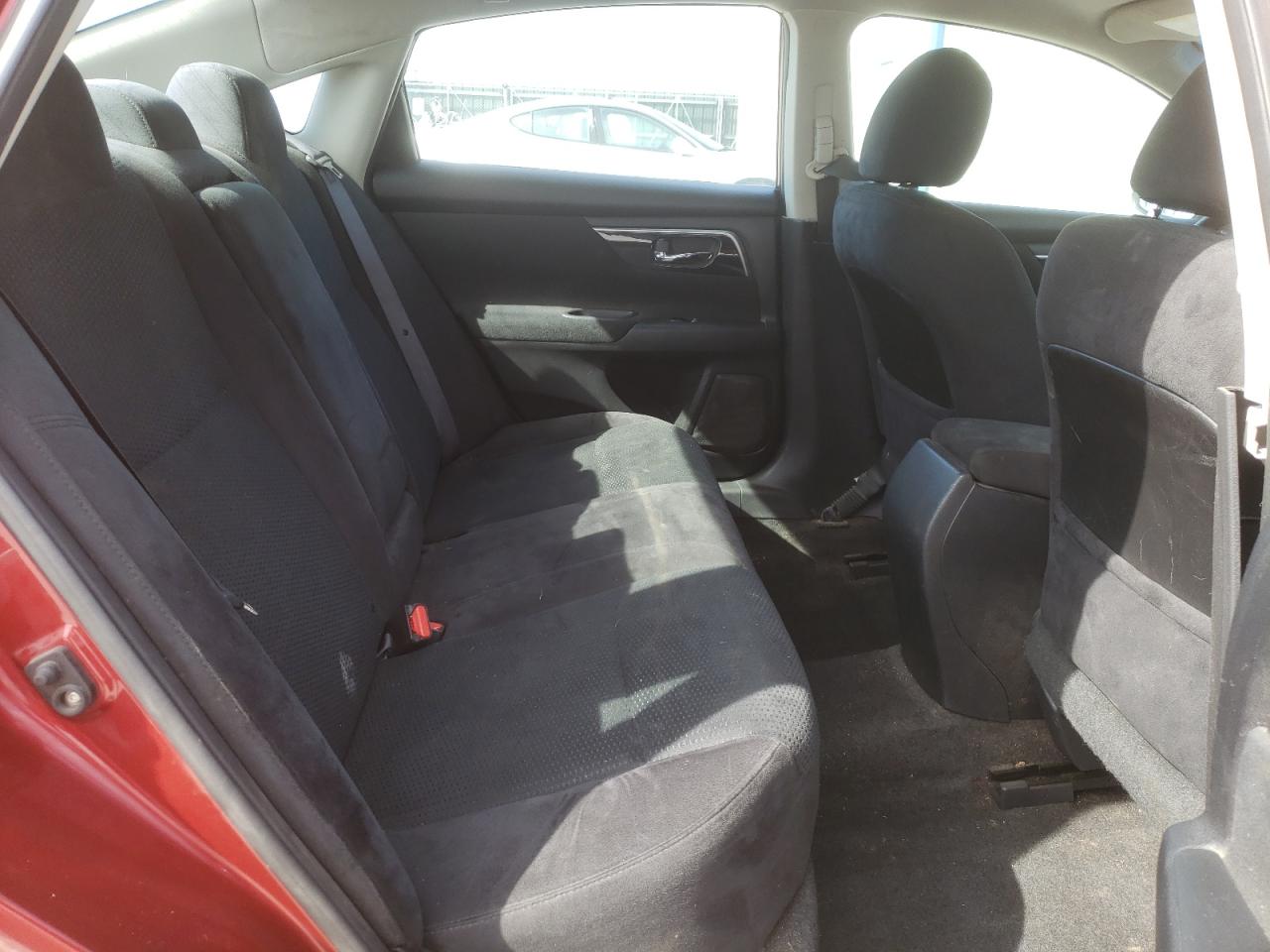 Photo 6 from auction – 2014 NISSAN ALTIMA 2.5 with VIN 1N4AL3AP8EN349724