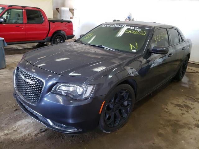 Photo 2 from auction – 2017 CHRYSLER 300 S with VIN 2C3CCABG2HH662856