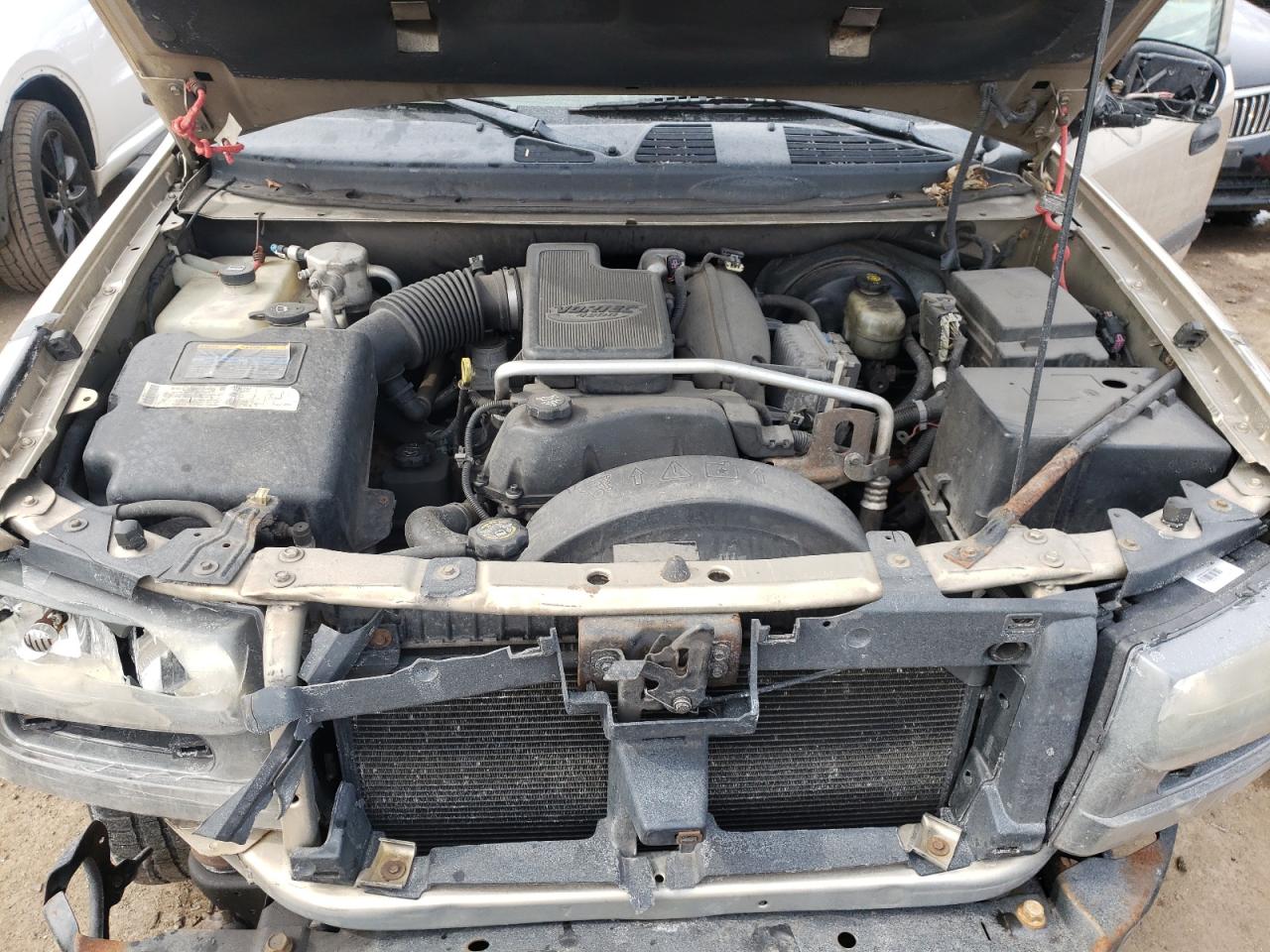 Photo 7 from auction – 2004 CHEVROLET TRAILBLAZE with VIN 1GNDT13S942243688