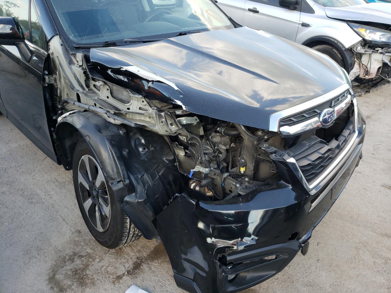 Photo 9 from auction – 2017 SUBARU FORESTER 2 with VIN JF2SJARC6HH451442
