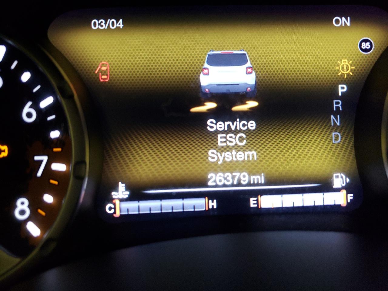 Photo 8 from auction – 2018 JEEP RENEGADE T with VIN ZACCJBCB9JPH06303