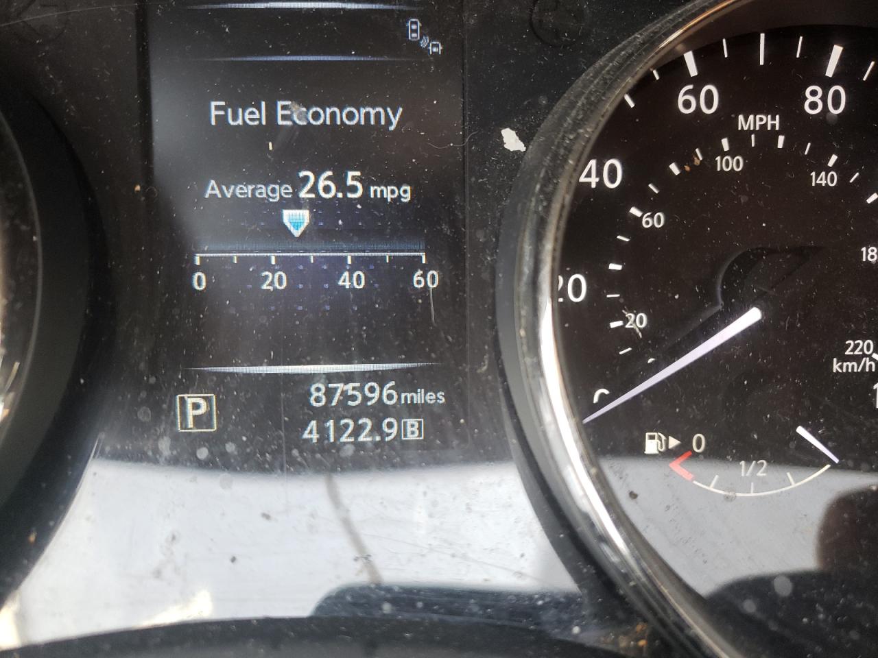 Photo 8 from auction – 2016 NISSAN ROGUE S with VIN KNMAT2MV8GP735730