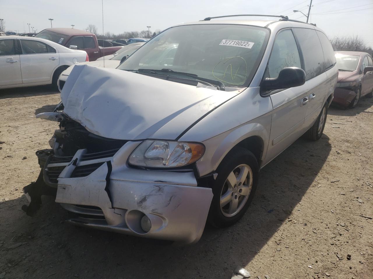 Photo 2 from auction – 2006 DODGE GRAND CARA with VIN 2D4GP44L16R779092