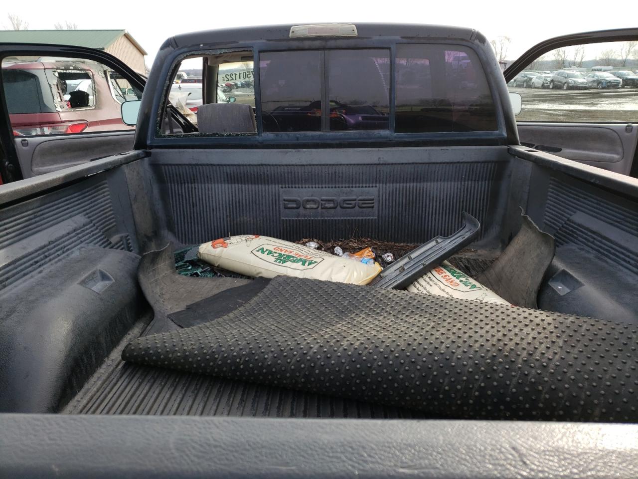 Photo 6 from auction – 1995 DODGE RAM 1500 with VIN 1B7HC16Y6SS100477