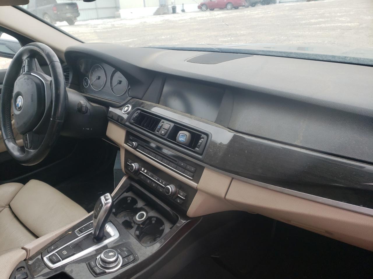 Photo 9 from auction – 2011 BMW 528 I with VIN WBAFR1C5XBC746340