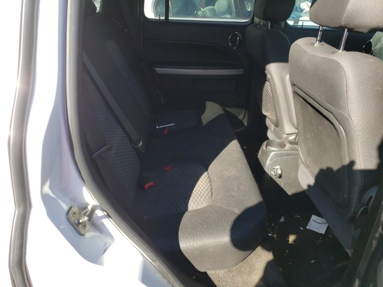 Photo 6 from auction – 2010 CHEVROLET HHR LT with VIN 3GNBACDV4AS550526