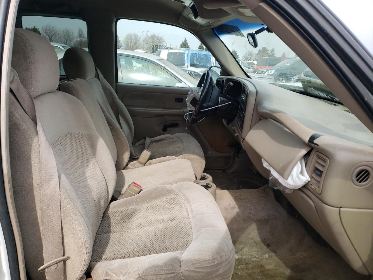 Photo 5 from auction – 2001 CHEVROLET SILVERADO with VIN 2GCEC19T011298894