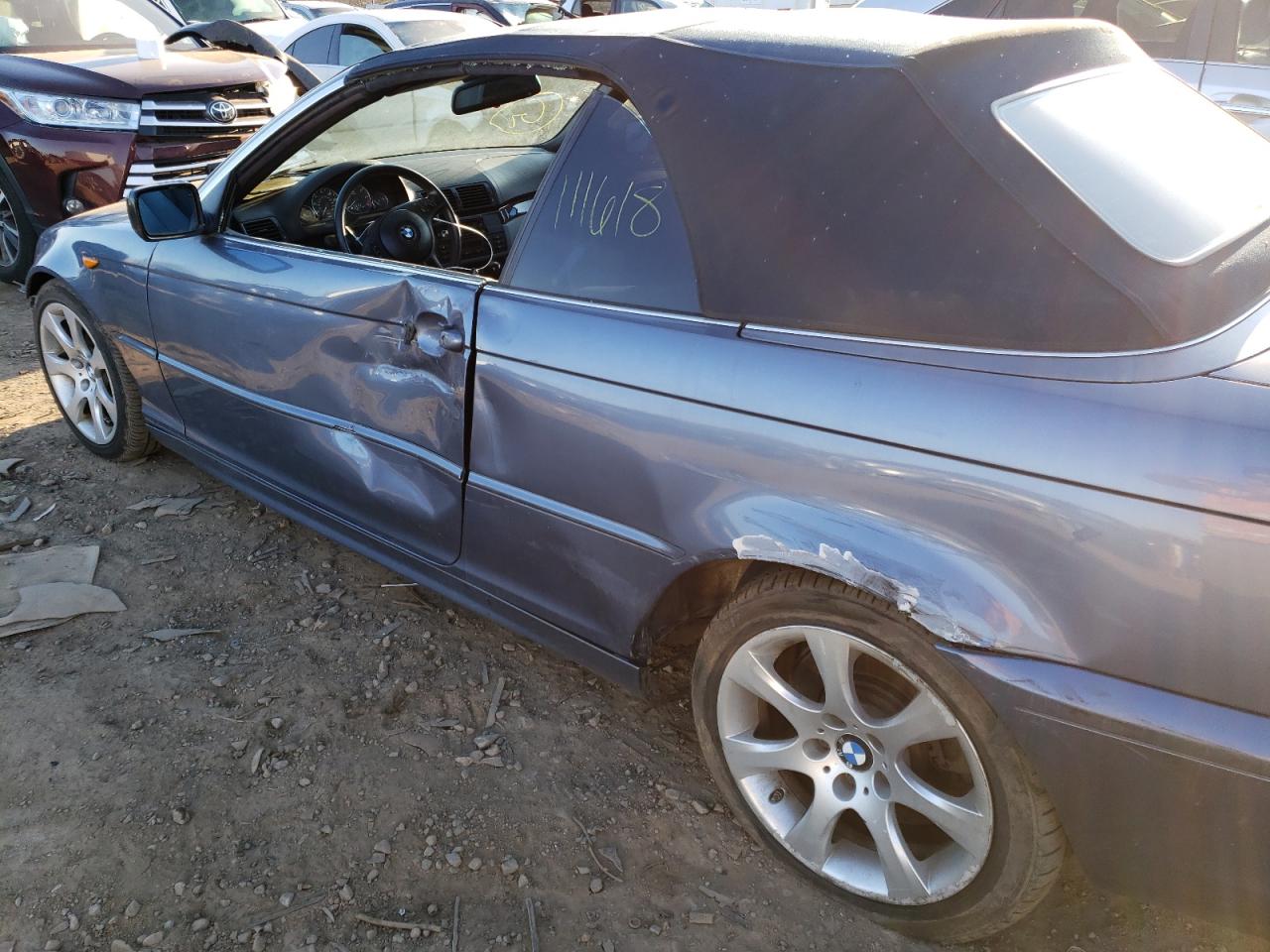 Photo 9 from auction – 2004 BMW 330 CI with VIN WBABW53404PL44456