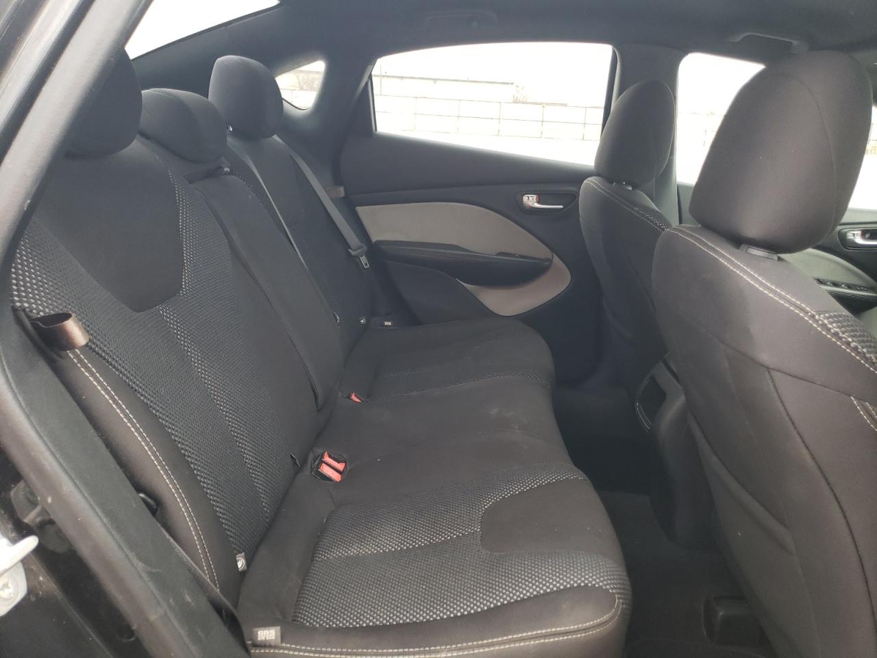 Photo 6 from auction – 2015 DODGE DART SXT with VIN 1C3CDFBB6FD301459