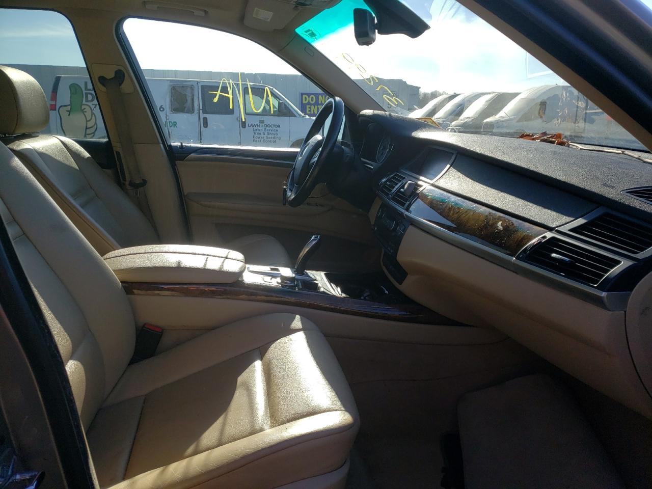 Photo 5 from auction – 2007 BMW X5 3.0I with VIN 5UXFE43547L010225