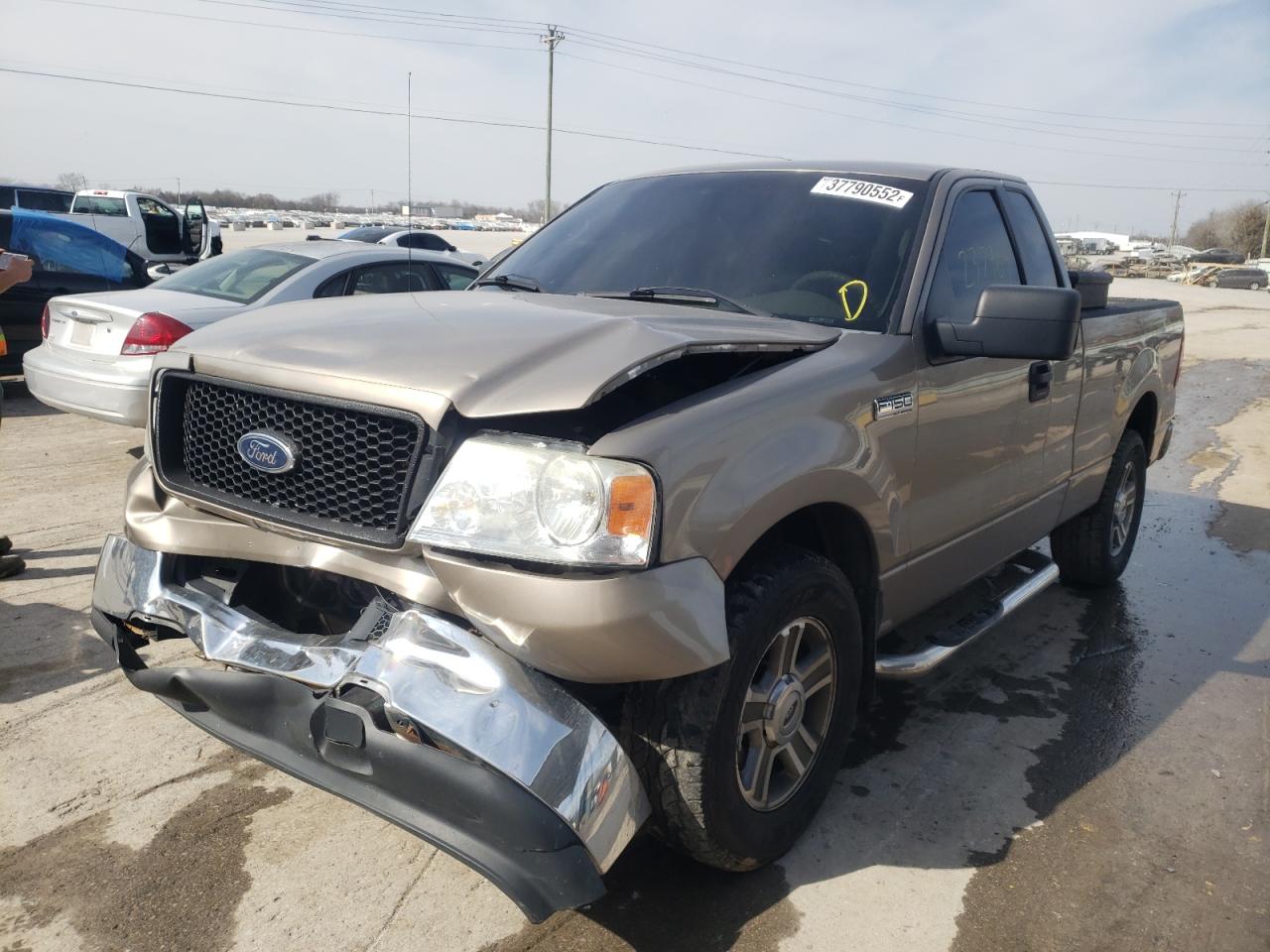 Photo 2 from auction – 2005 FORD F150 with VIN 1FTRF12W35NA58451