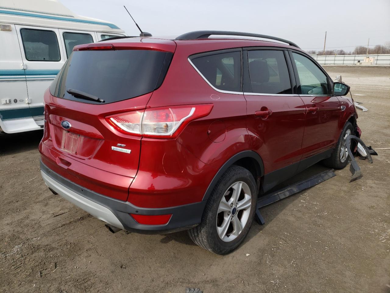 Photo 4 from auction – 2014 FORD ESCAPE SE with VIN 1FMCU0GX0EUB60248