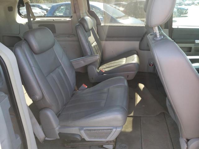 Photo 6 from auction – 2008 CHRYSLER TOWN AND C with VIN 2A8HR54P58R826169