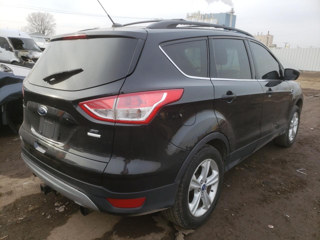 Photo 3 from auction – 2013 FORD ESCAPE SE with VIN 1FMCU9G98DUB14624