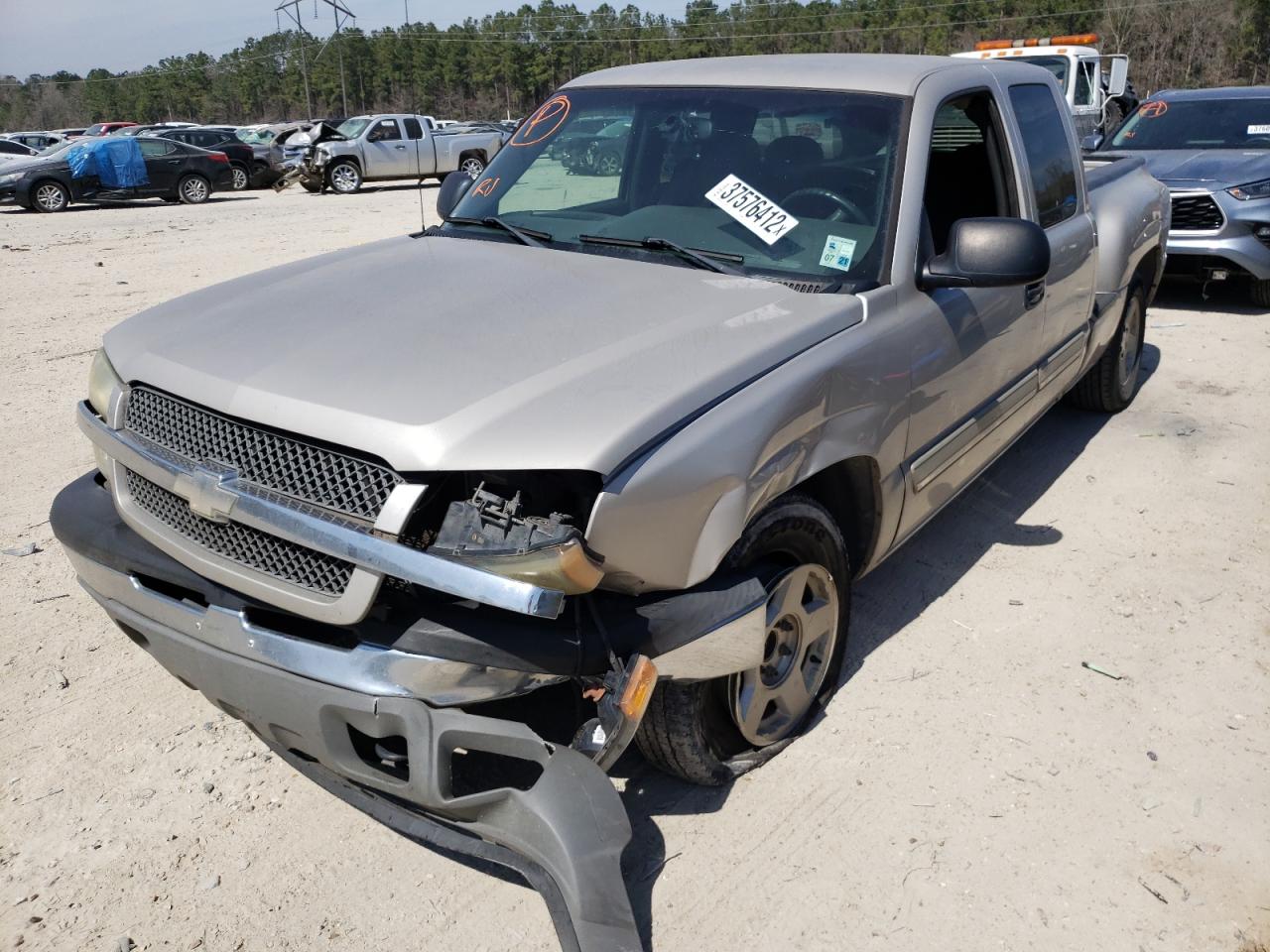 Photo 2 from auction – 2005 CHEVROLET SILVERADO with VIN 1GCEC19T15Z328773