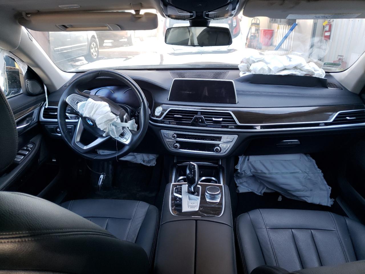 Photo 9 from auction – 2019 BMW 740 I with VIN WBA7E2C51KB216513