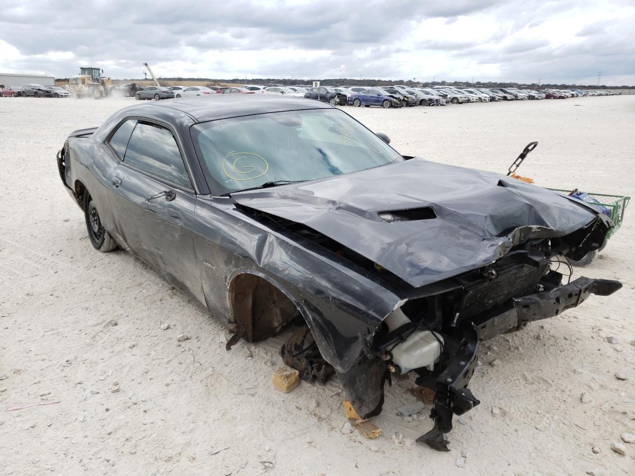 DODGE CHALLENGER 2018 with VIN 2C3CDZBT5JH300793 - Photo from auction