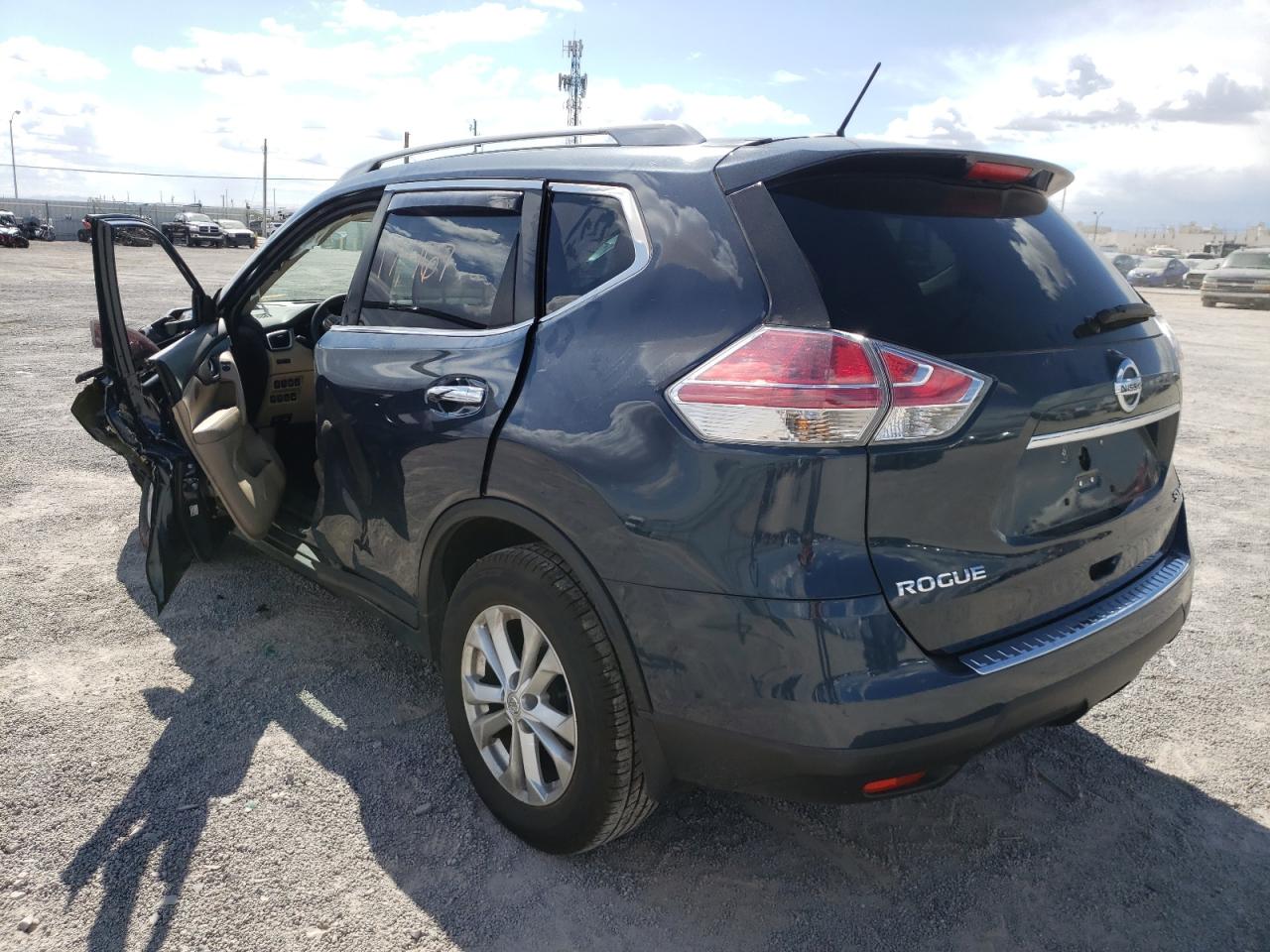 Photo 3 from auction – 2016 NISSAN ROGUE S with VIN 5N1AT2MV5GC863667