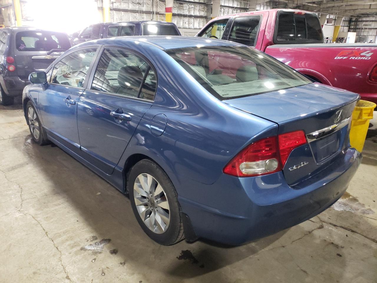Photo 3 from auction – 2010 HONDA CIVIC EX with VIN 19XFA1F87AE014920